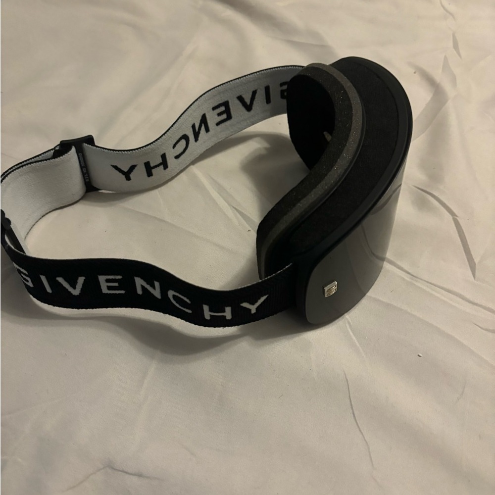 Givenchy Ski goggles